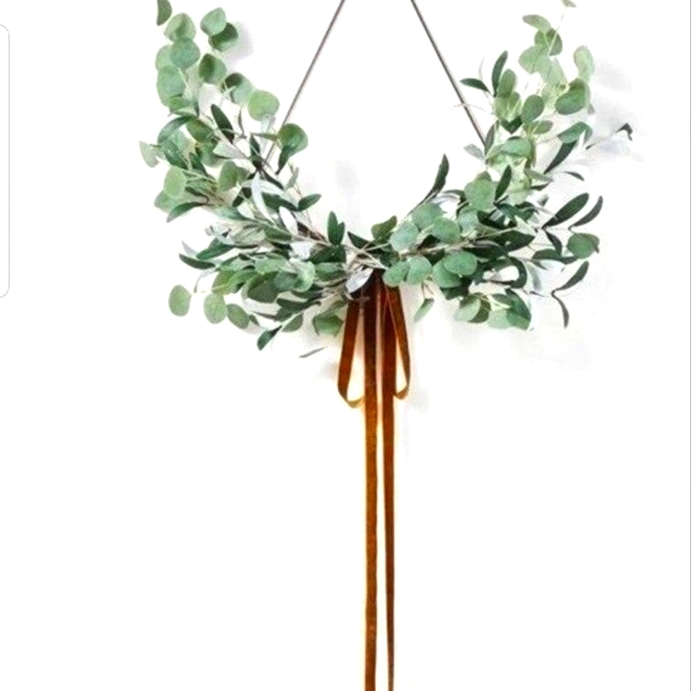 Wreath with ribbon